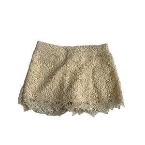 Altar’d State Junior's Lace Lined Skort Size Small